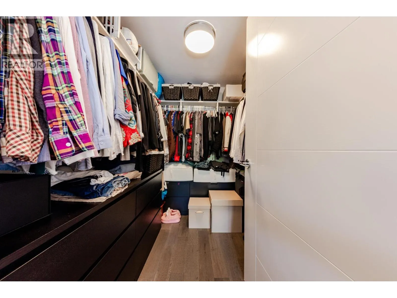 104 7828 GRANVILLE STREET