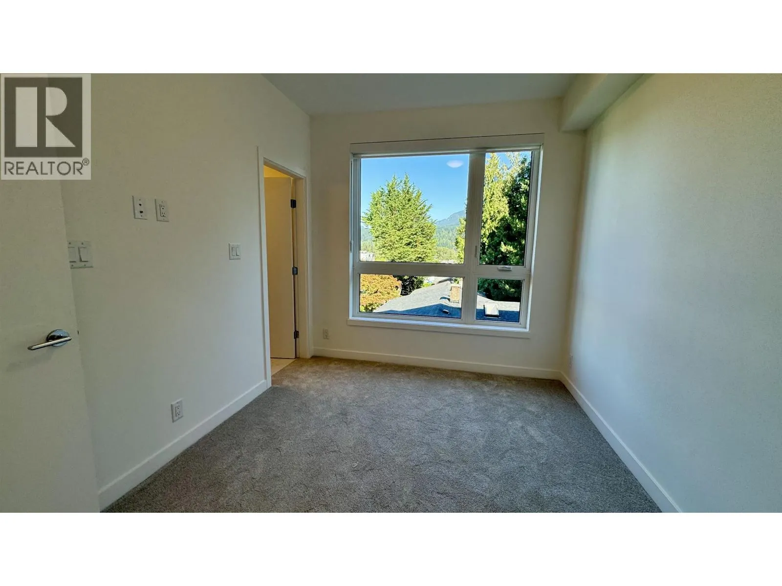 315 150 JAMES ROAD