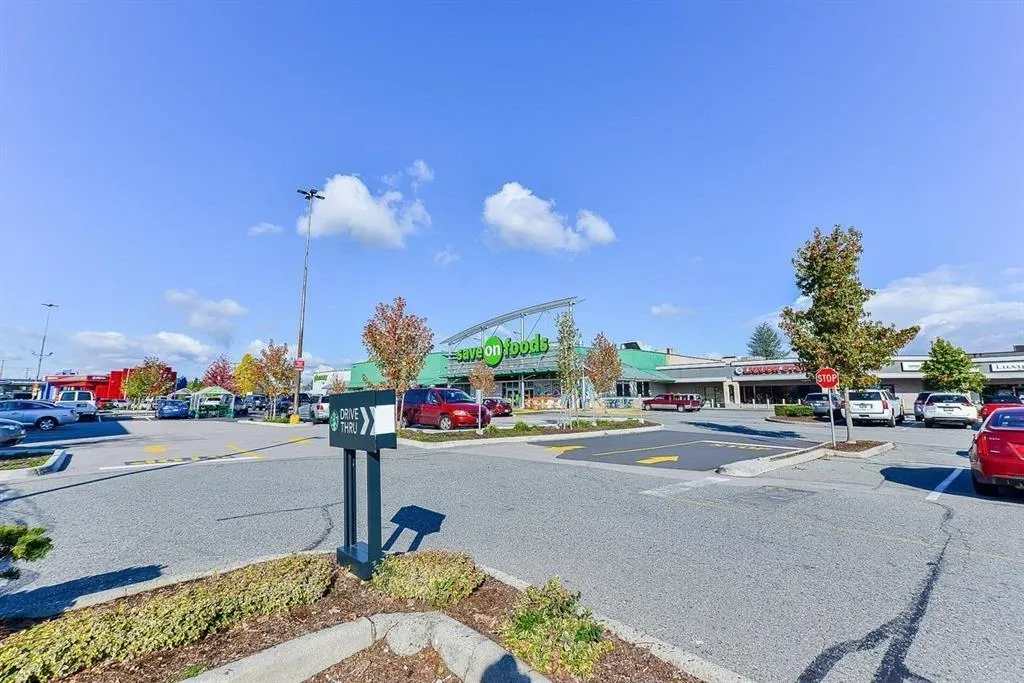 271 20170 FRASER HIGHWAY
