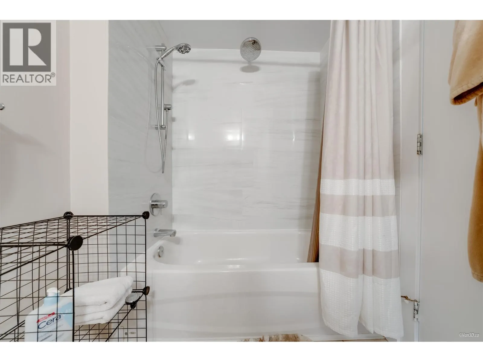 3003 1178 HEFFLEY CRESCENT