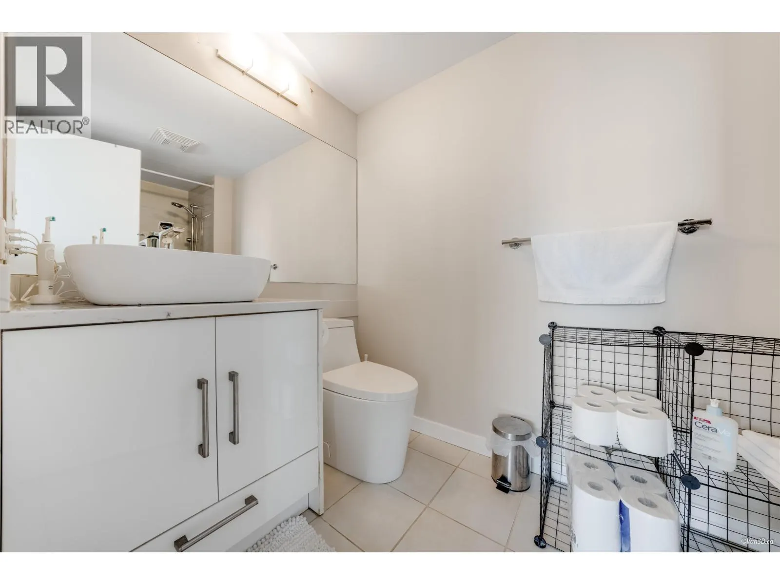 3003 1178 HEFFLEY CRESCENT