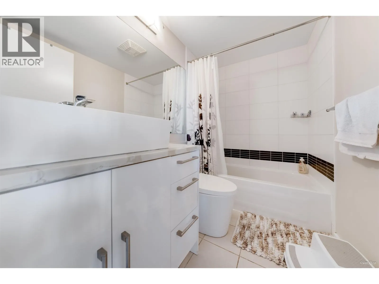 3003 1178 HEFFLEY CRESCENT