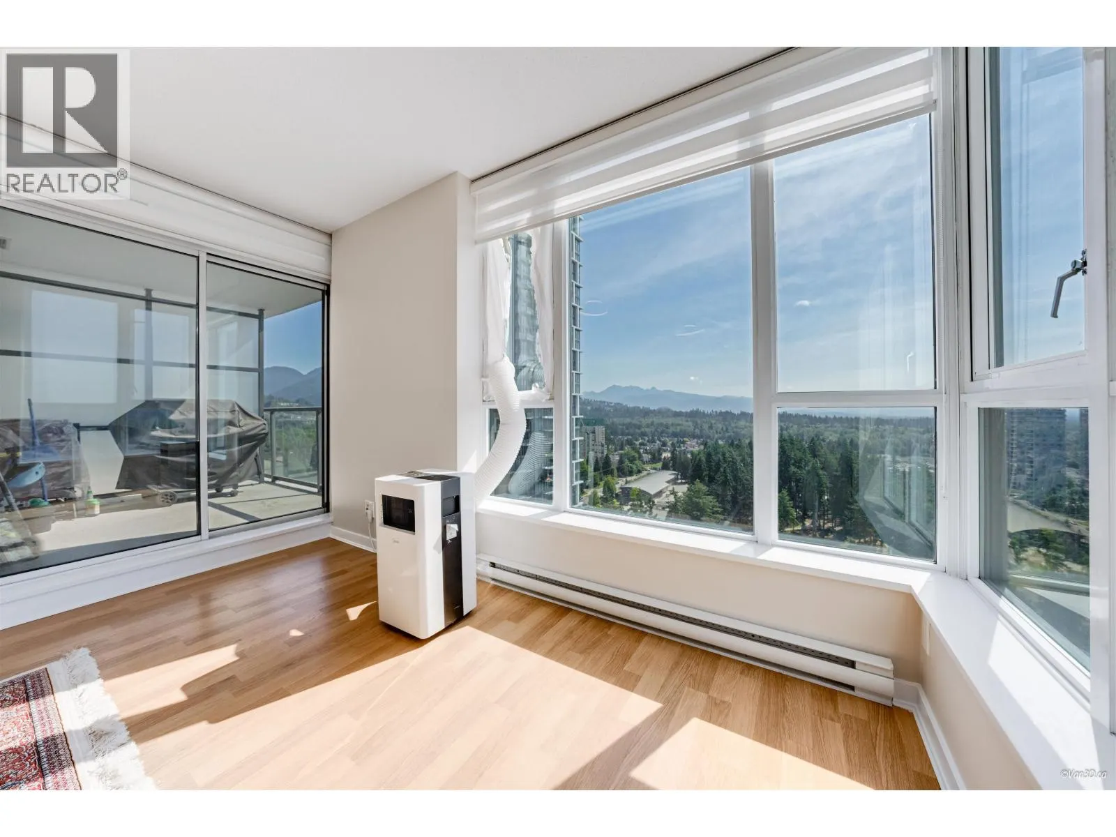 3003 1178 HEFFLEY CRESCENT