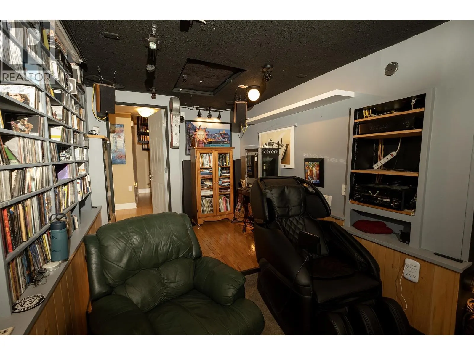 454 CENTRAL AVENUE