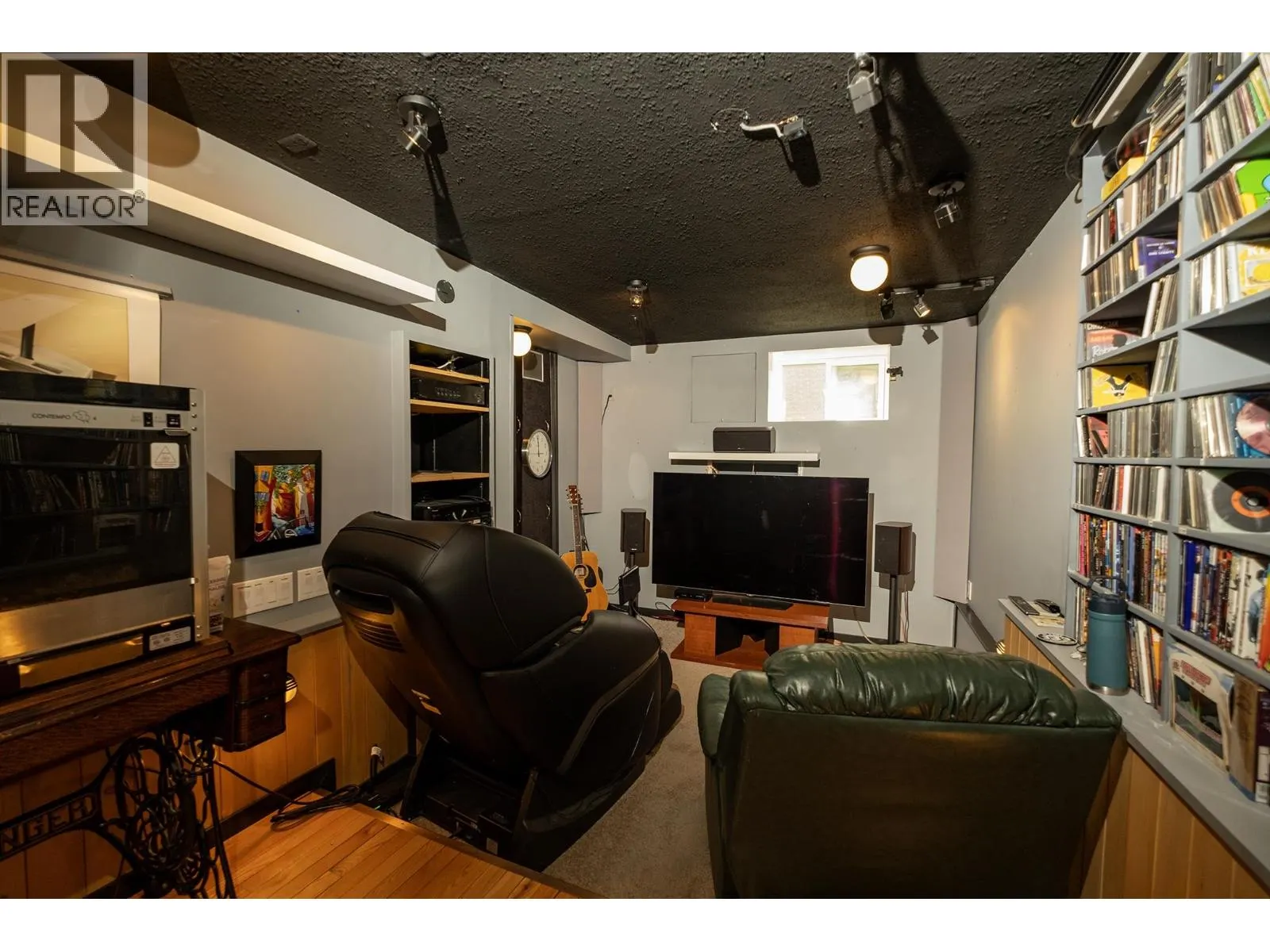 454 CENTRAL AVENUE