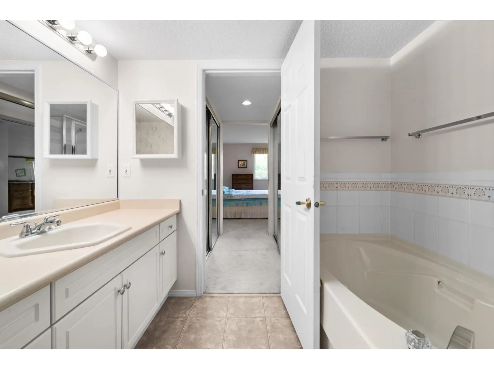 171 13888 70 AVENUE