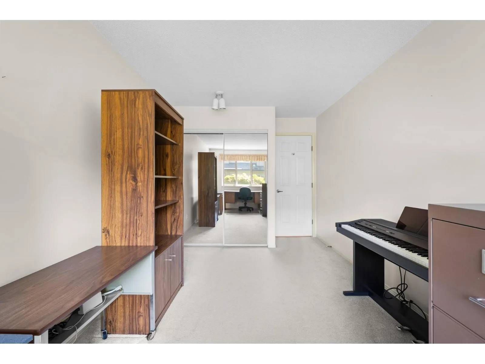 171 13888 70 AVENUE