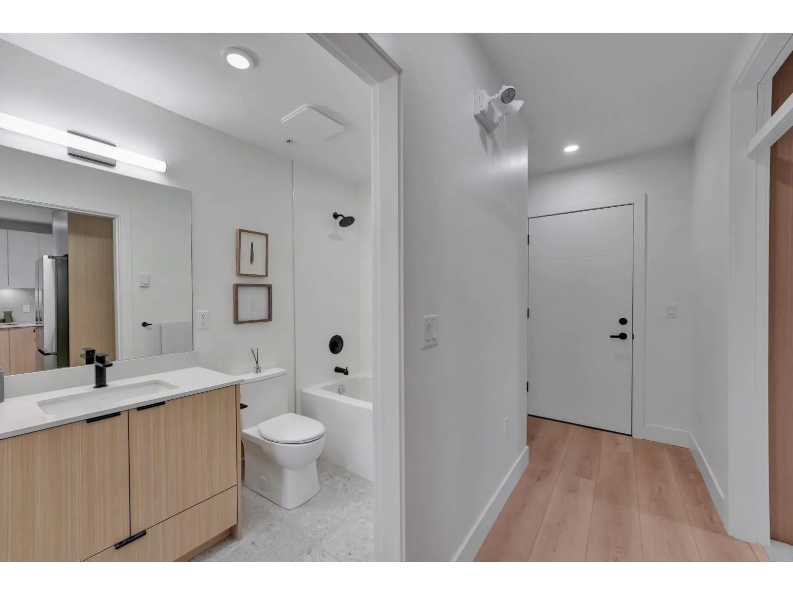 B502 5360 204TH STREET