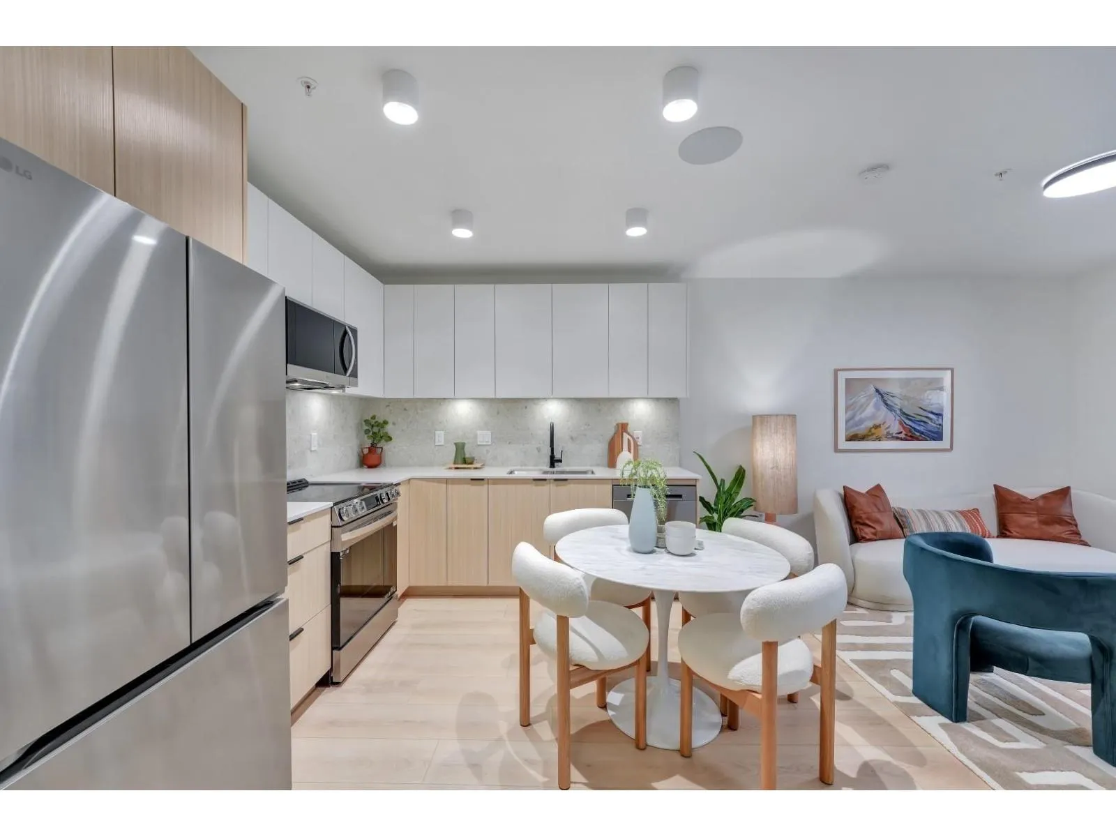 B502 5360 204TH STREET