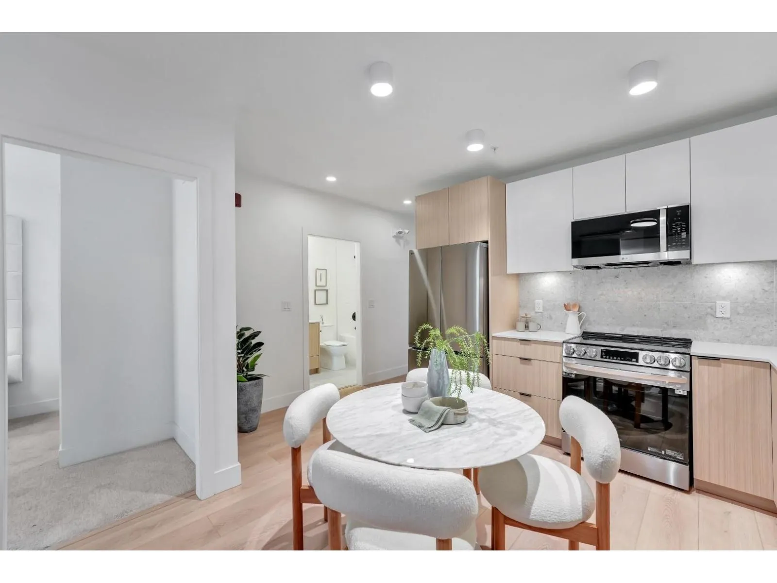 B502 5360 204TH STREET