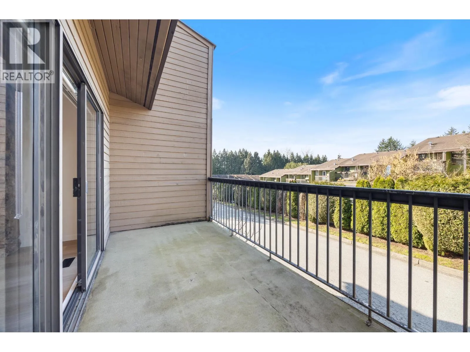 2620 MOORCROFT COURT
