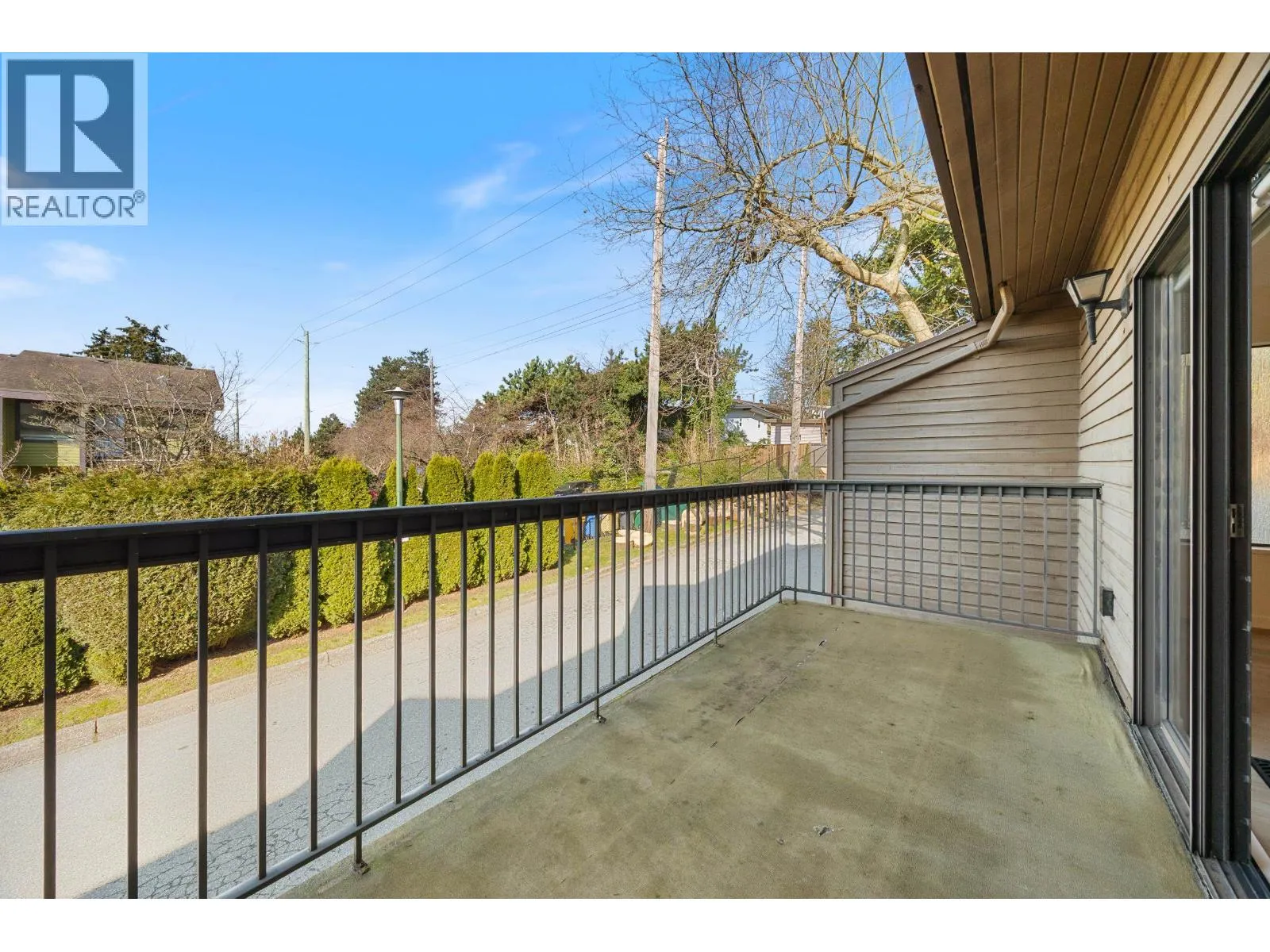 2620 MOORCROFT COURT