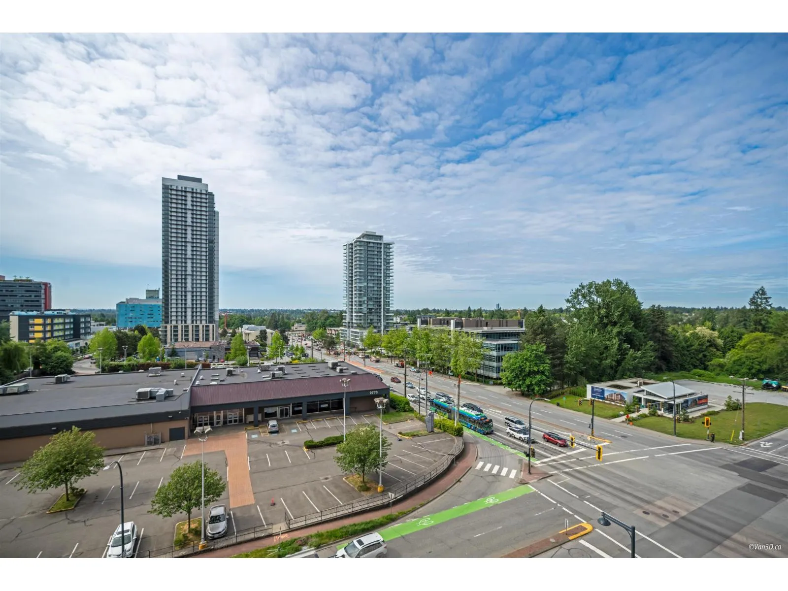 711 13615 FRASER HIGHWAY