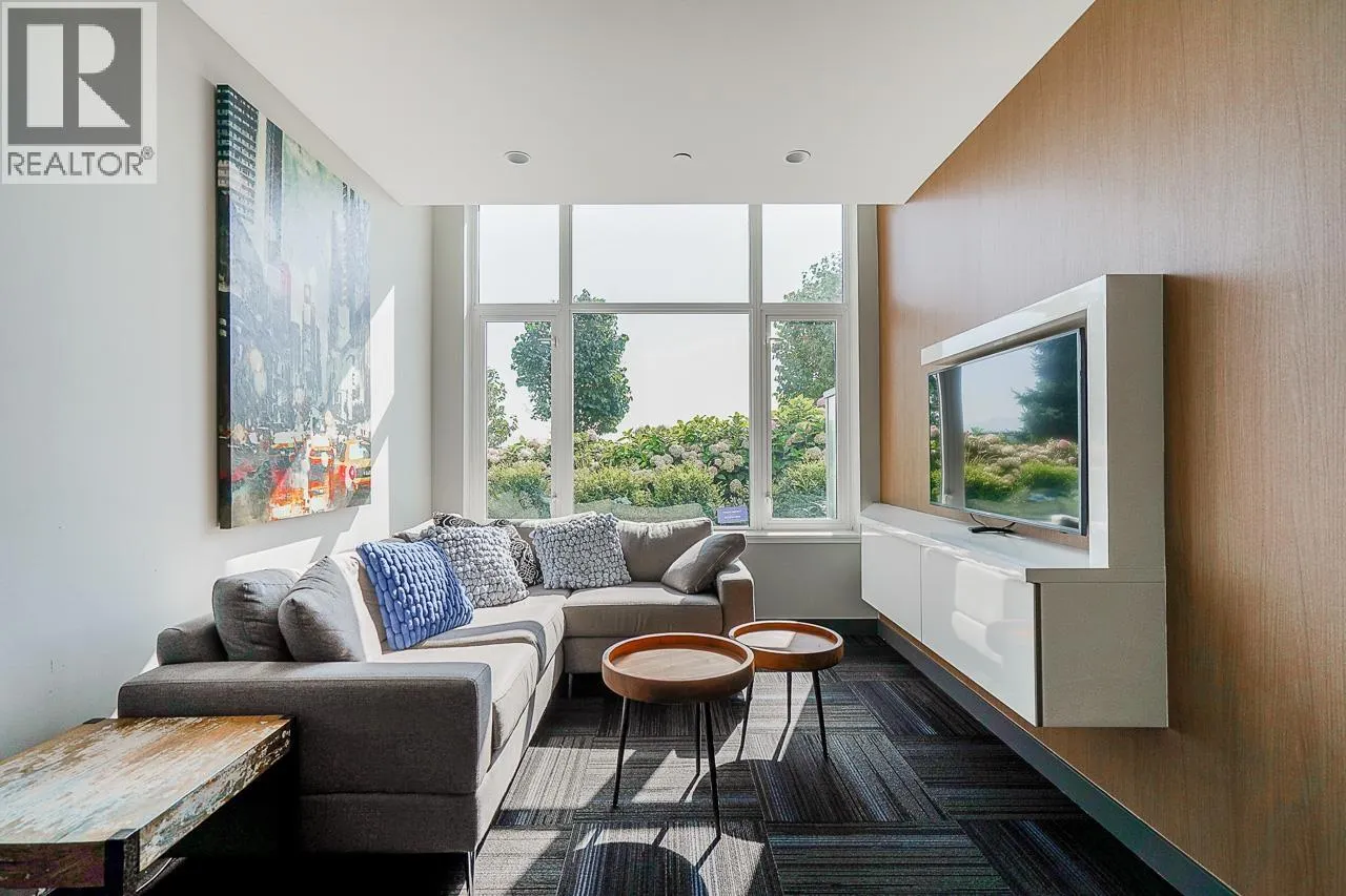 708 200 NELSON'S CRESCENT