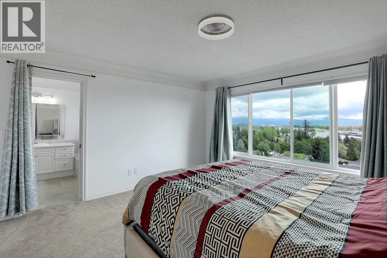 117 1140 CASTLE CRESCENT