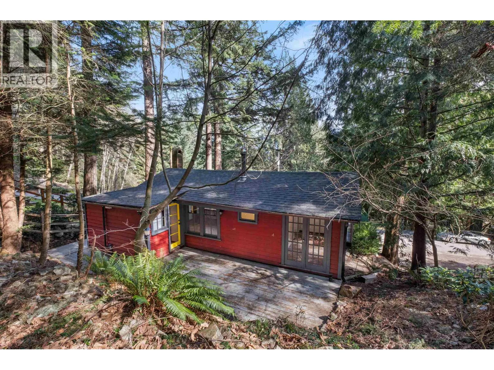 1312 HILLCREST ROAD