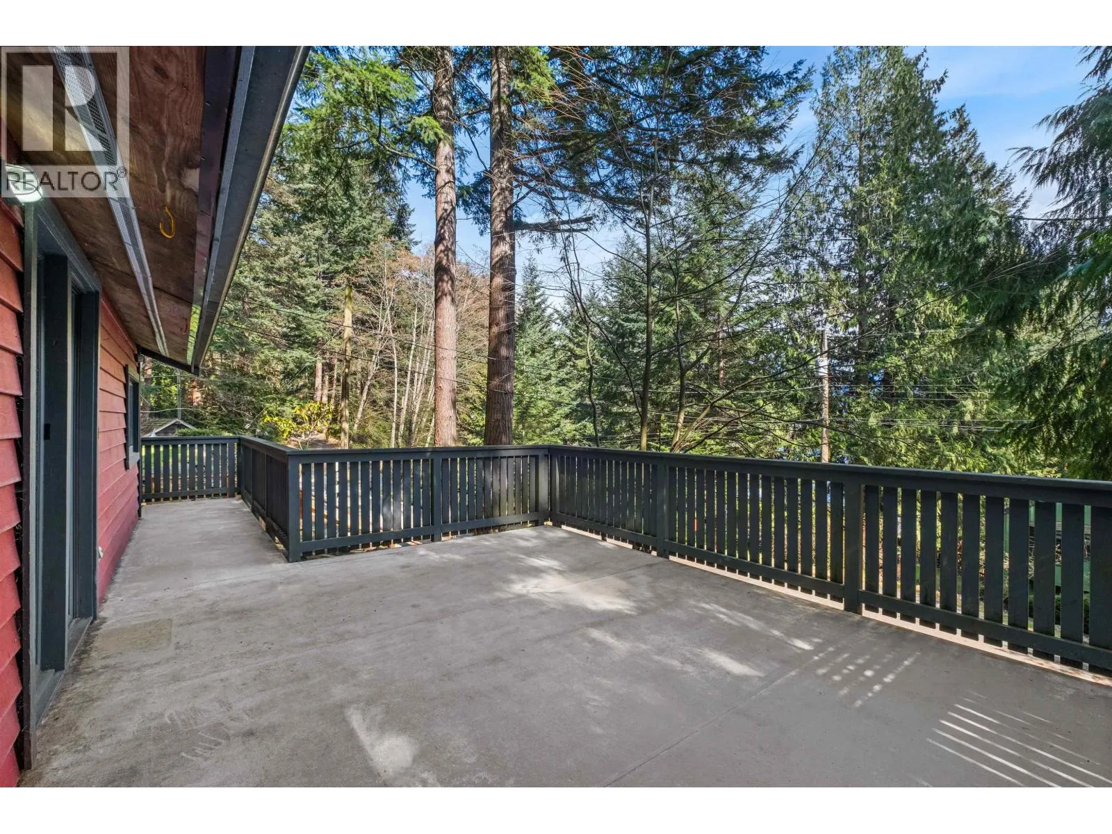 1312 HILLCREST ROAD