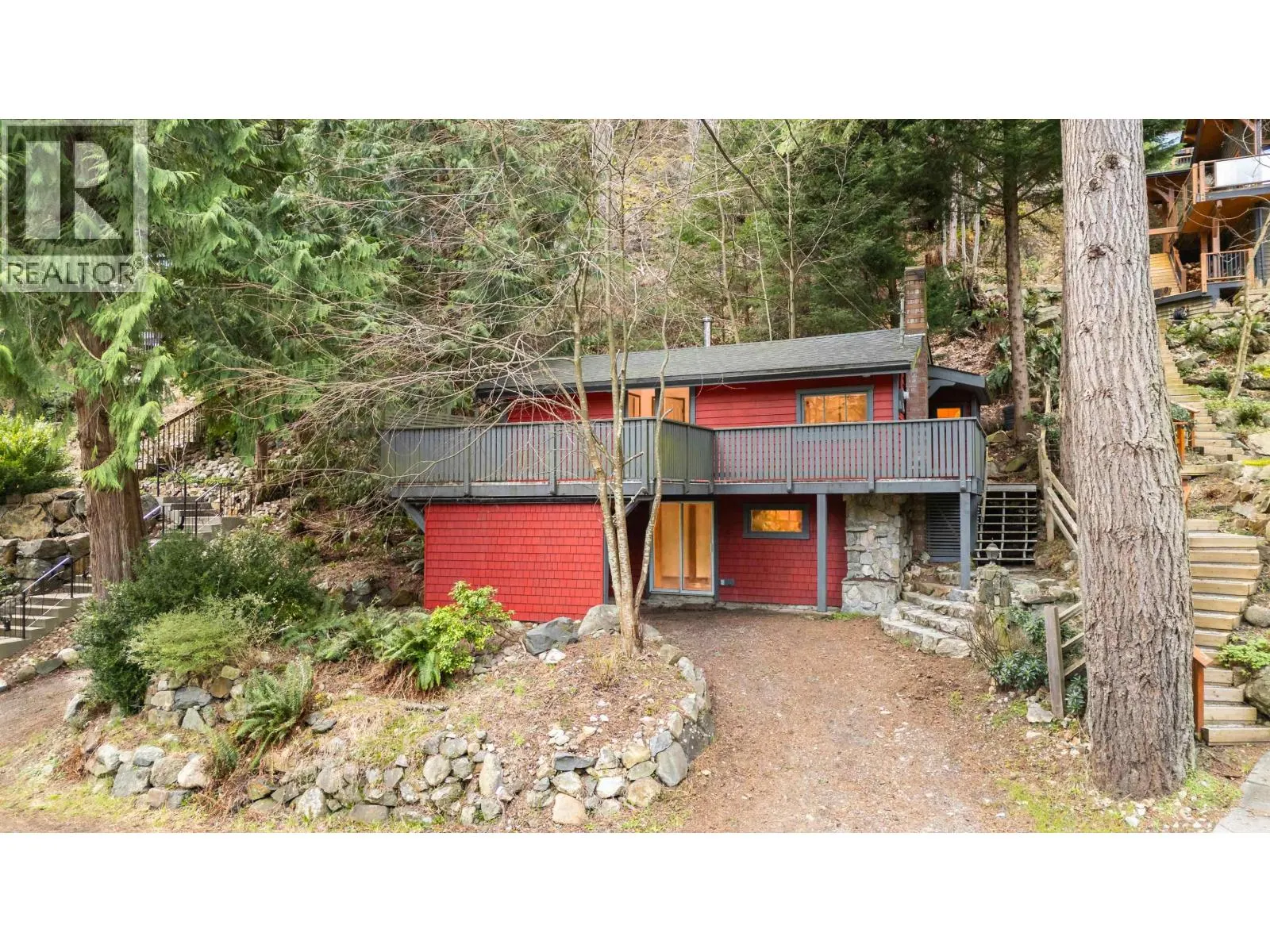1312 HILLCREST ROAD