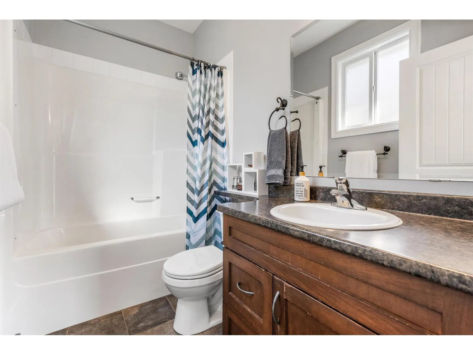 24 45957 SHERWOOD DRIVE|Promontory