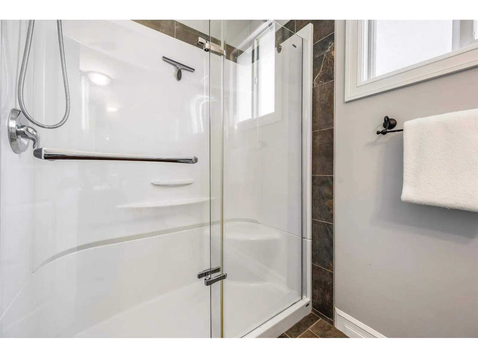 24 45957 SHERWOOD DRIVE|Promontory
