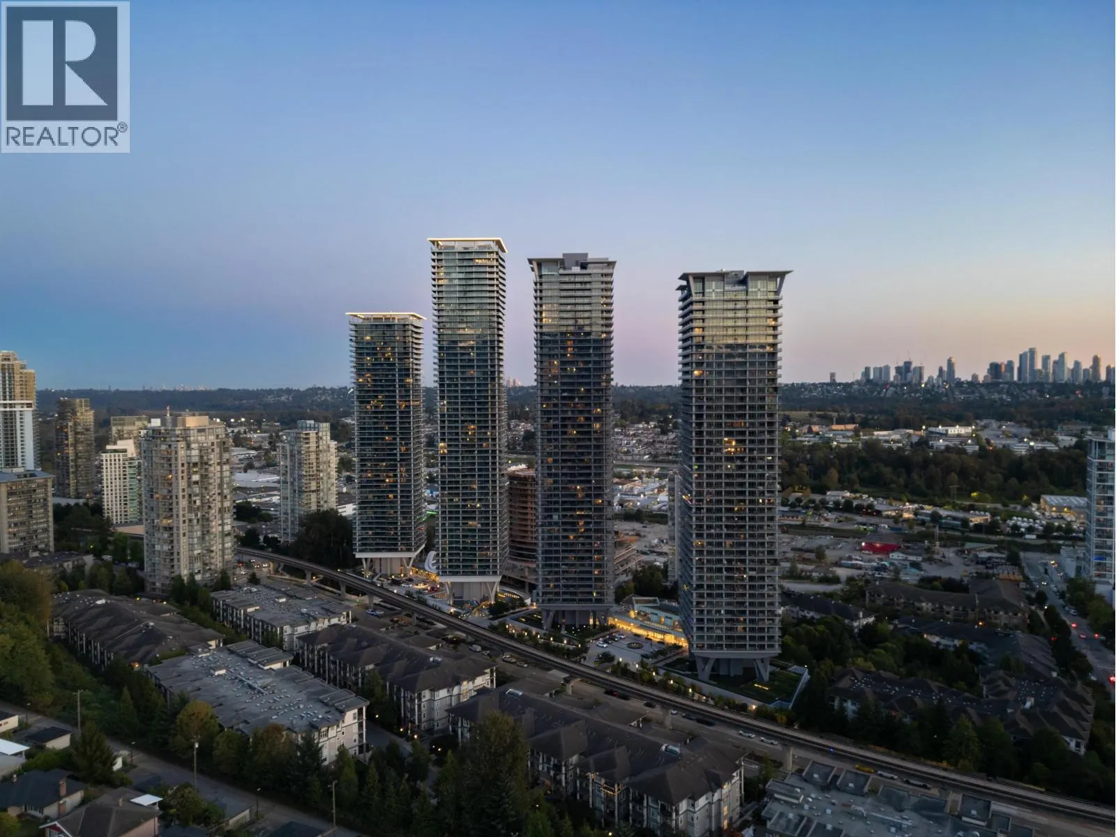 3808 4720 LOUGHEED HIGHWAY