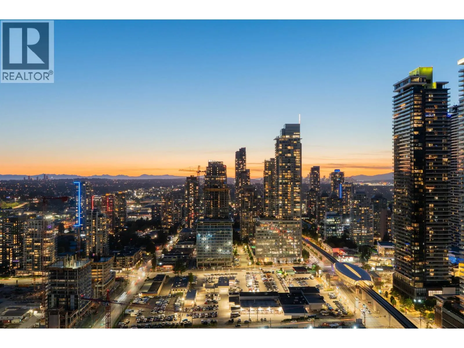 3808 4720 LOUGHEED HIGHWAY