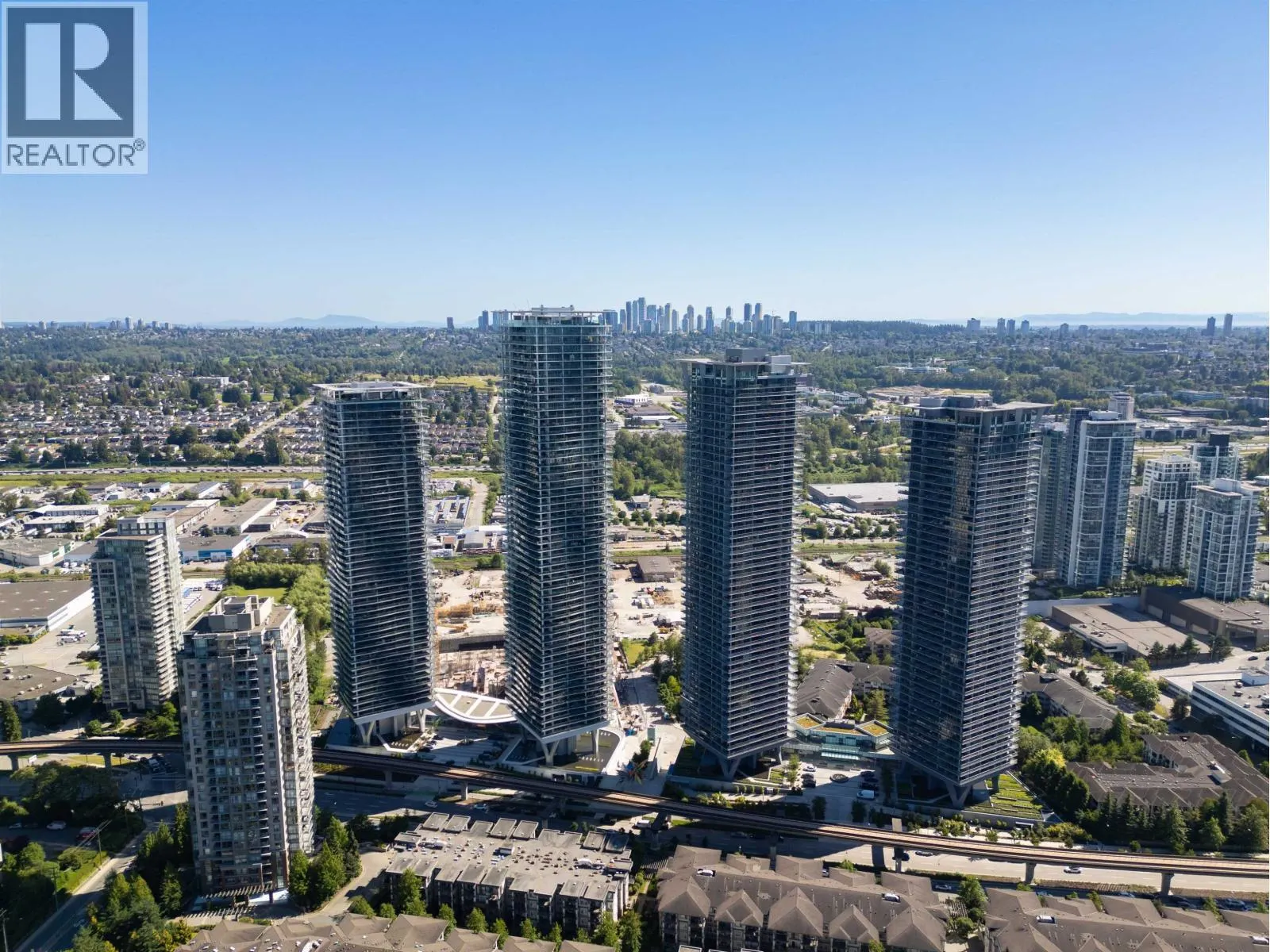 3808 4720 LOUGHEED HIGHWAY