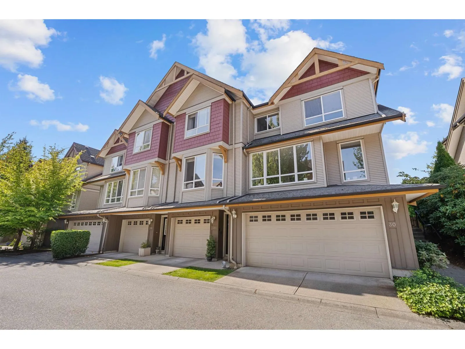 31 16789 60 AVENUE