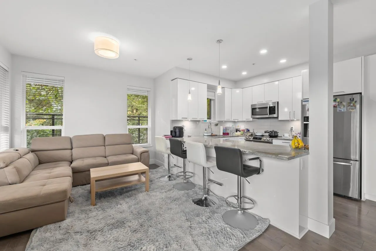 112 5485 BRYDON CRESCENT