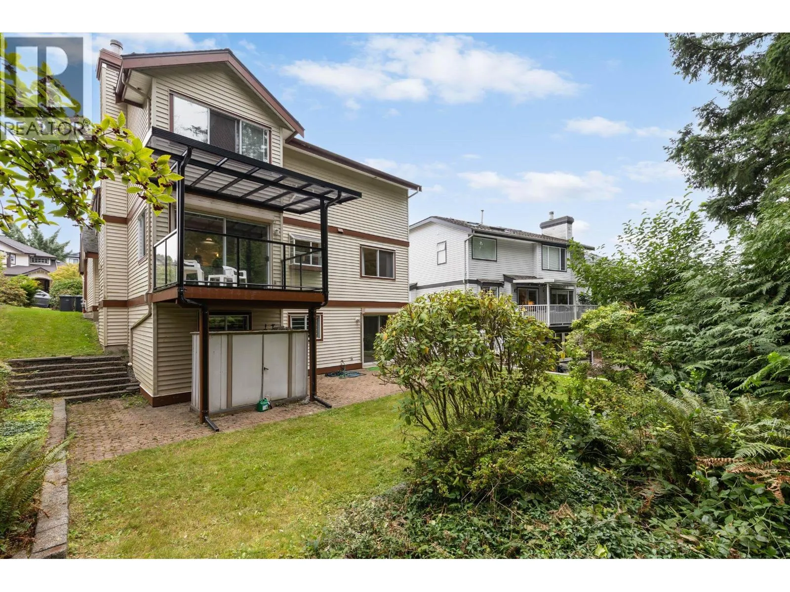 1552 TANGLEWOOD LANE