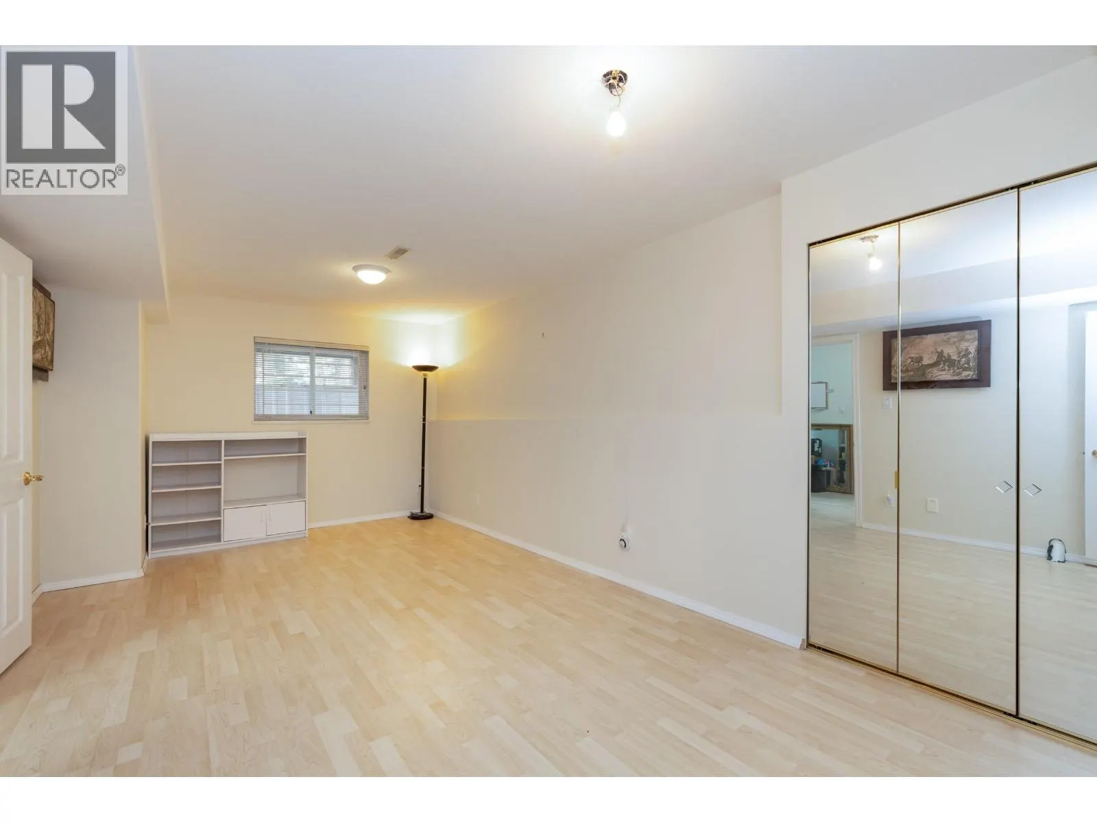 1552 TANGLEWOOD LANE
