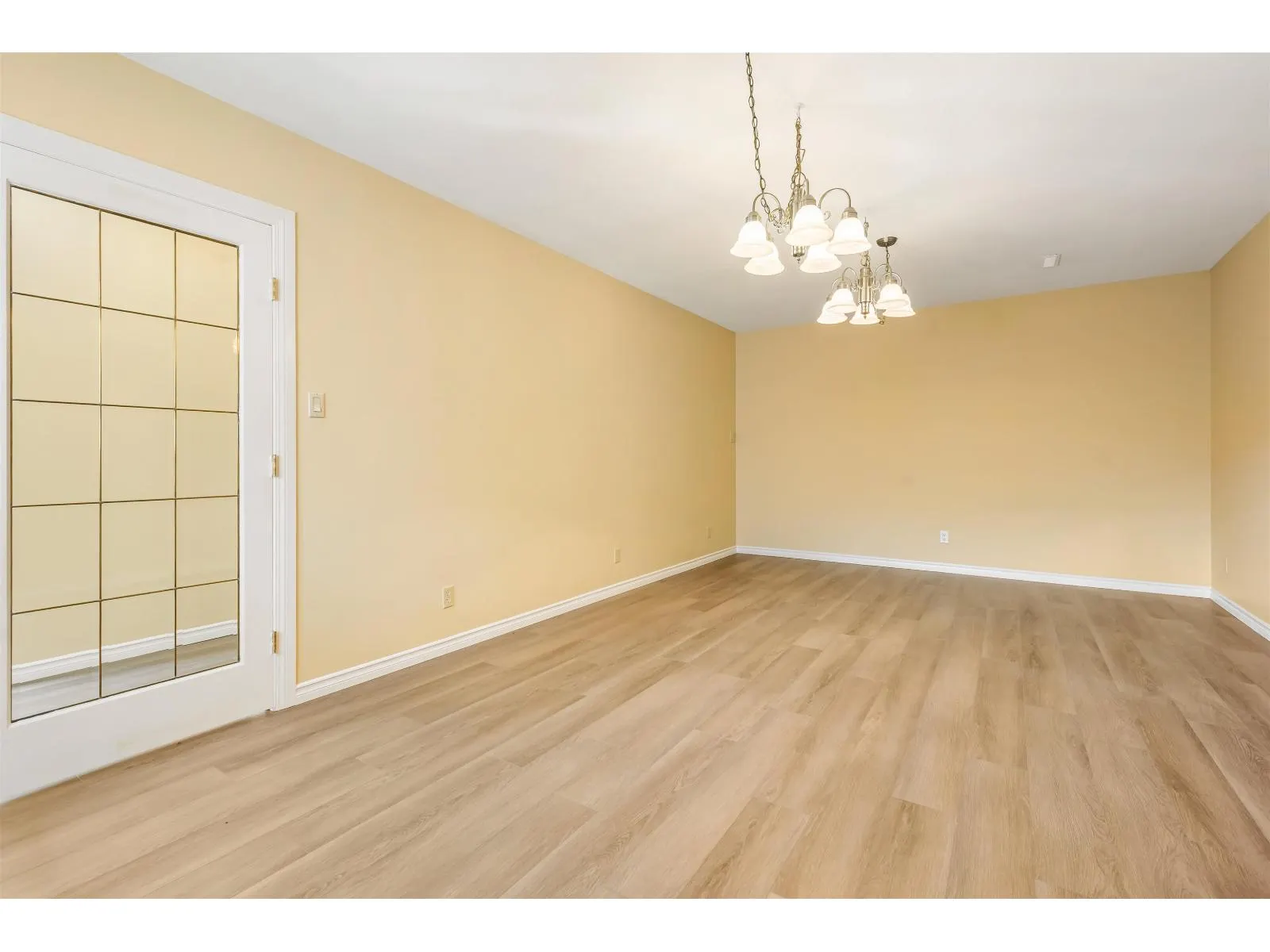 9871 PARKWOOD DRIVE|Rosedale