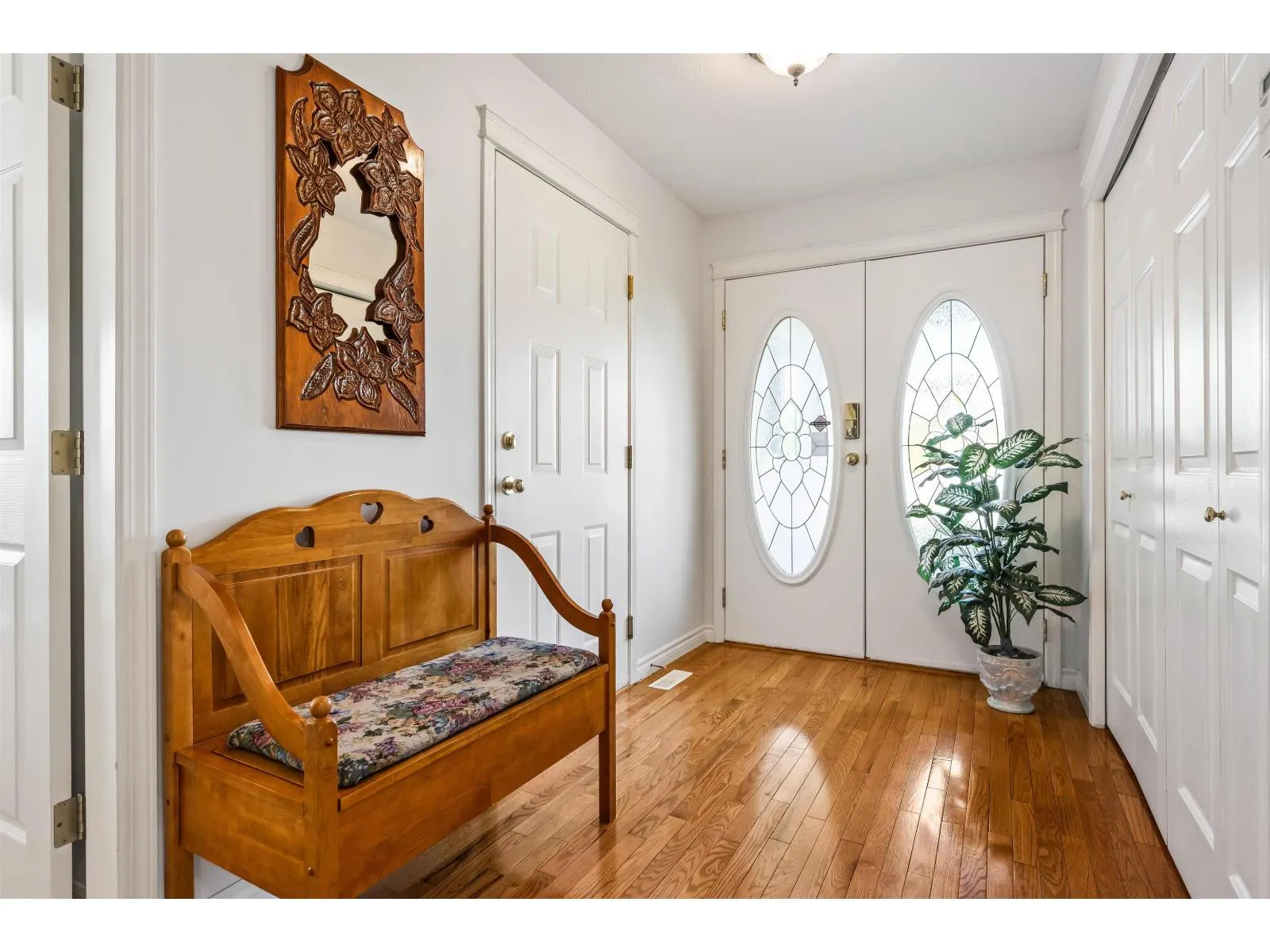 9871 PARKWOOD DRIVE|Rosedale