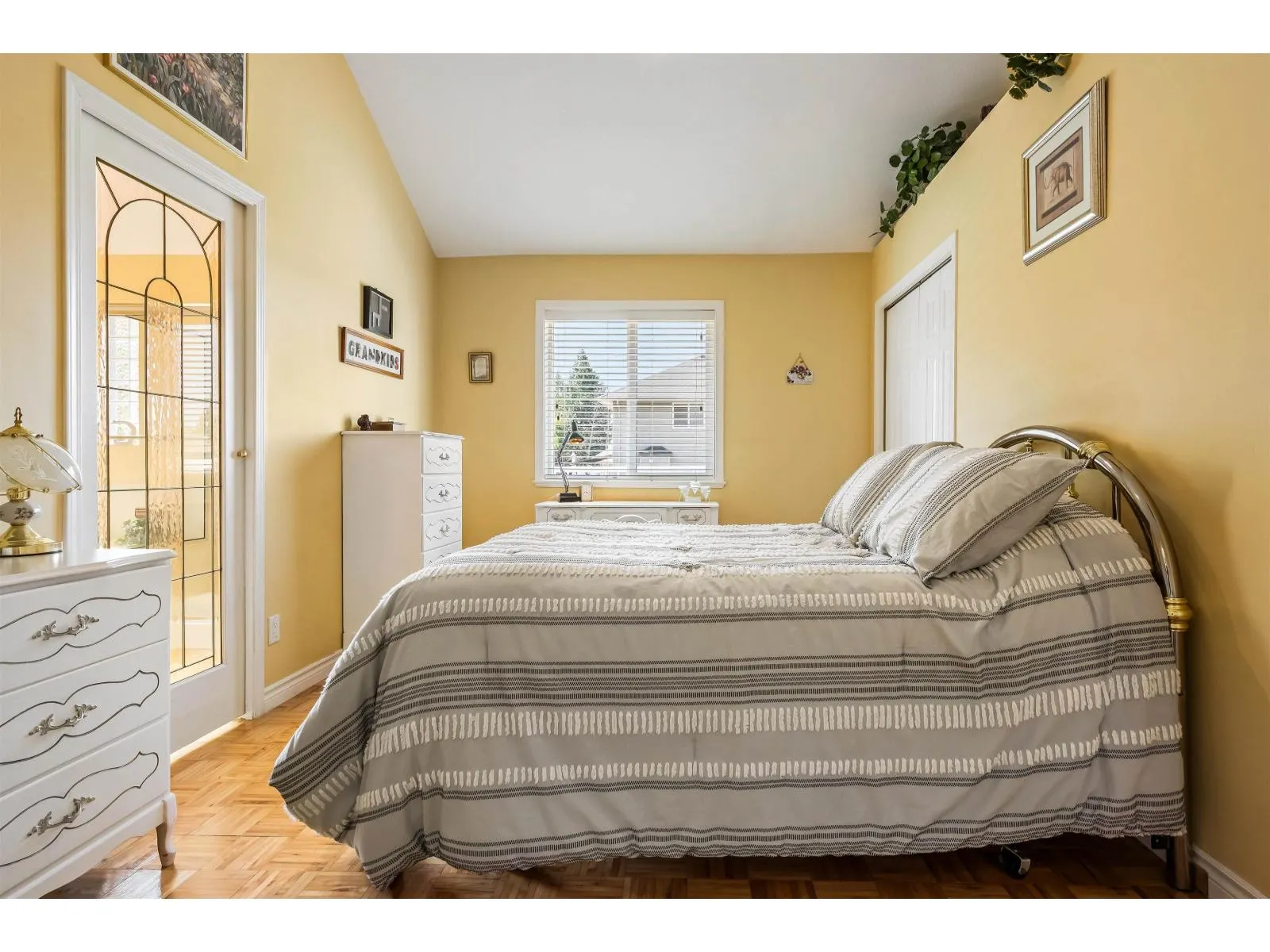 9871 PARKWOOD DRIVE|Rosedale