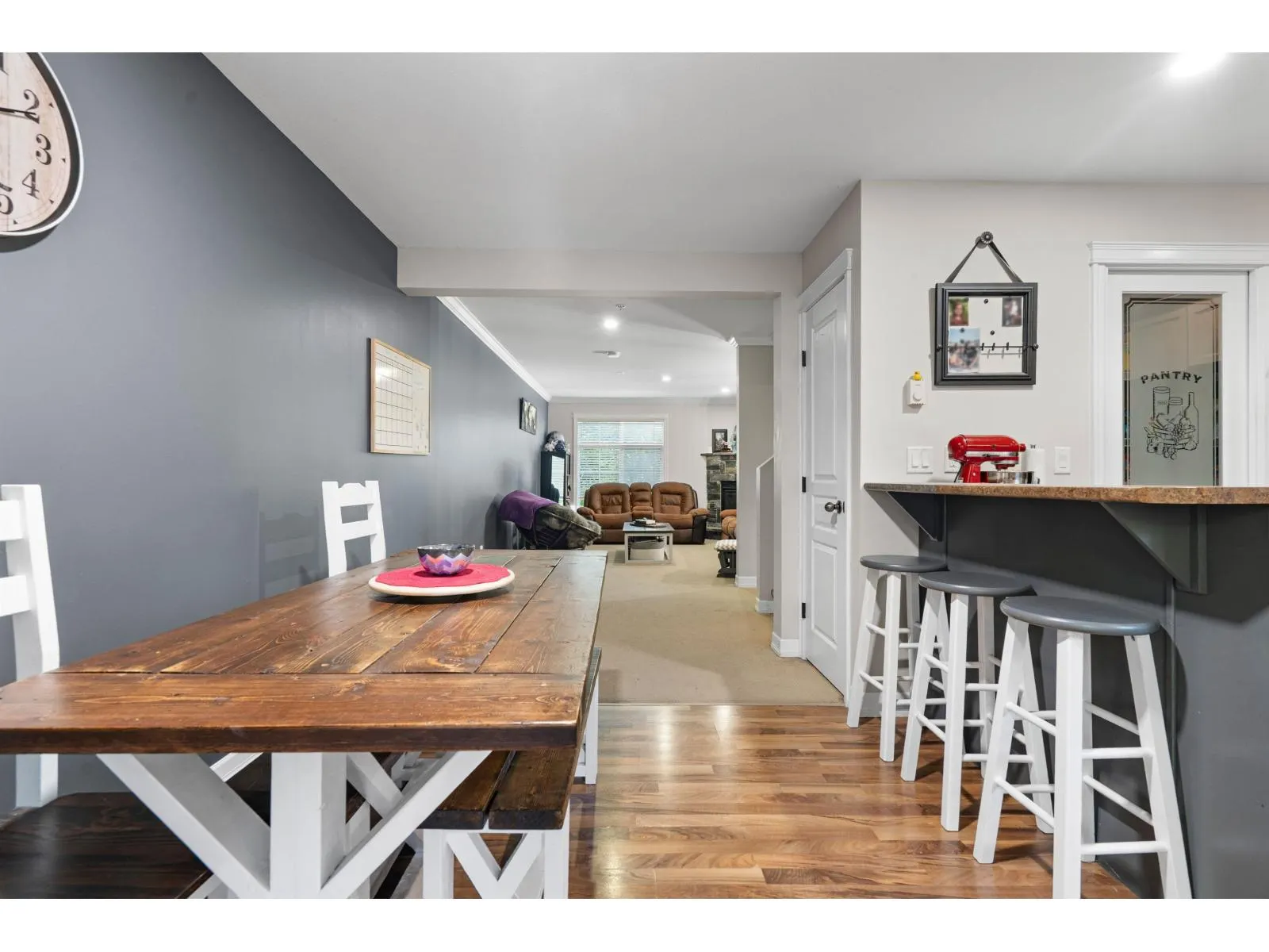 19 46832 HUDSON ROAD|Promontory