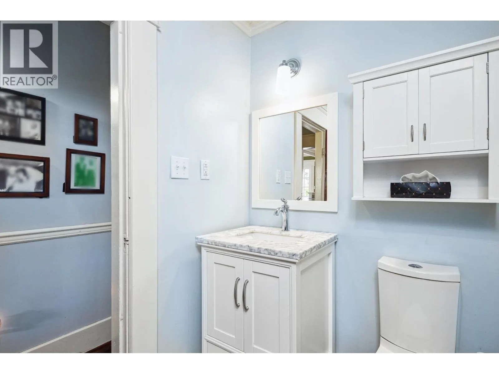 341 W 22ND STREET