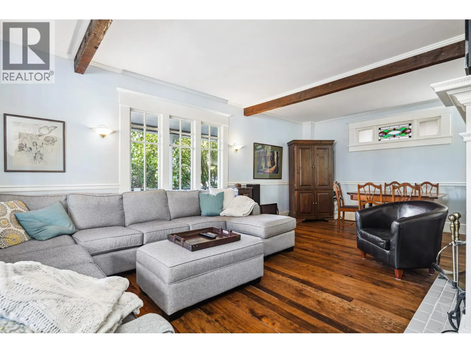341 W 22ND STREET