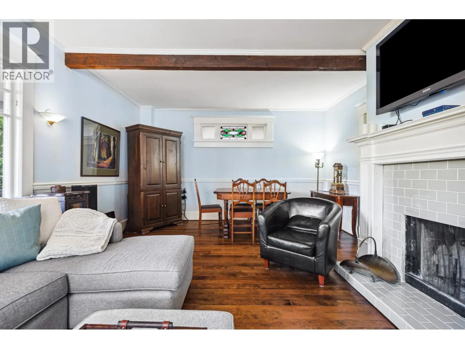 341 W 22ND STREET