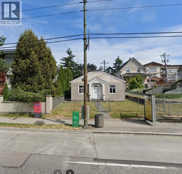 1237 E BROADWAY