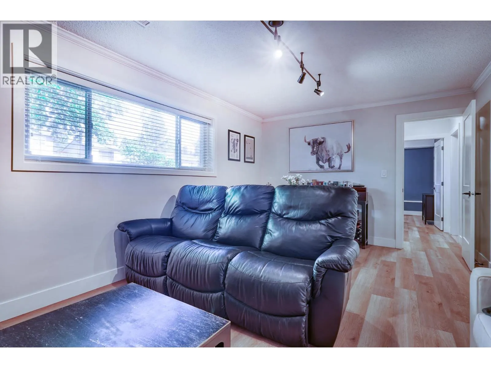 3848 CLEMATIS CRESCENT