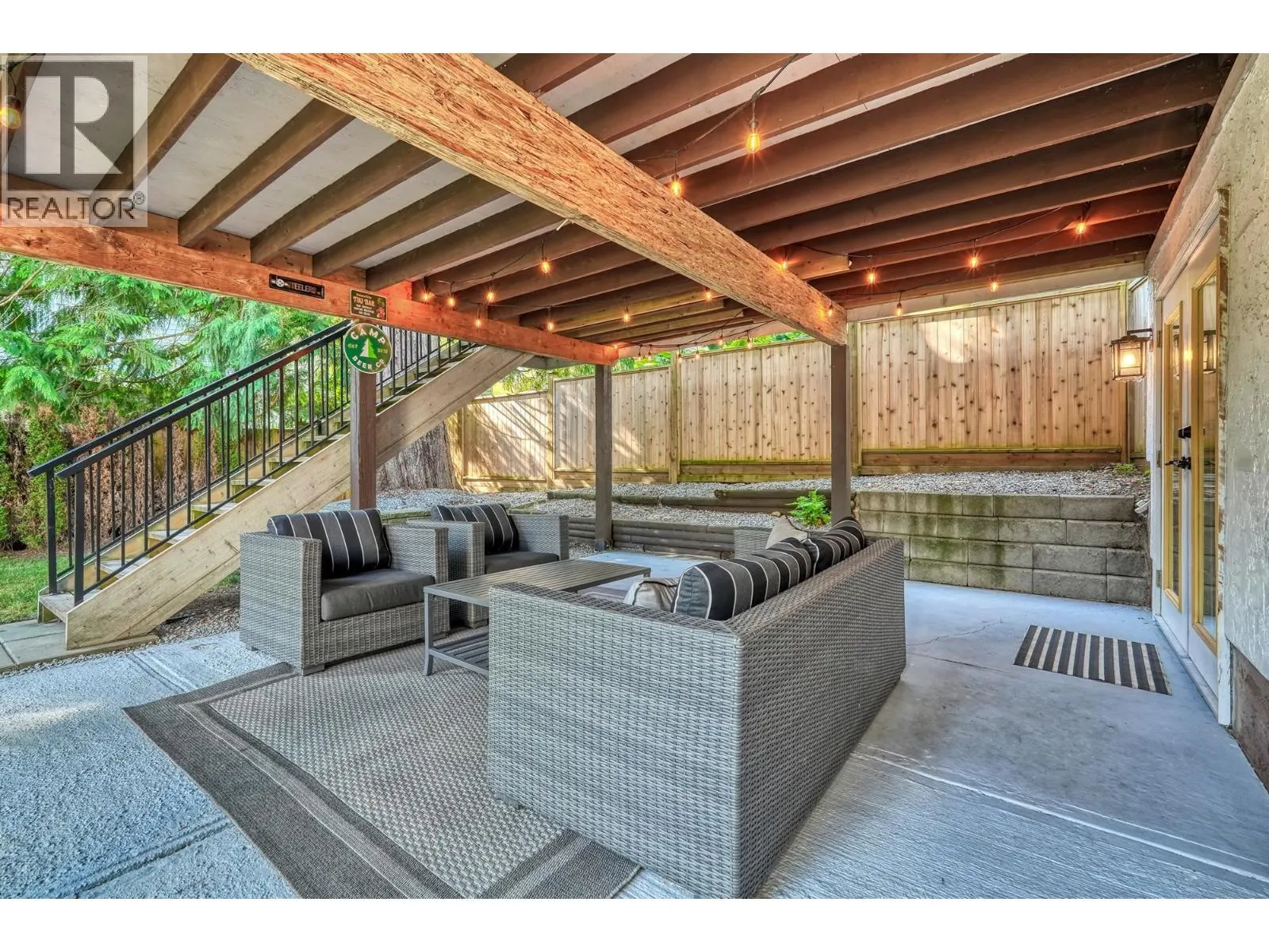 3848 CLEMATIS CRESCENT