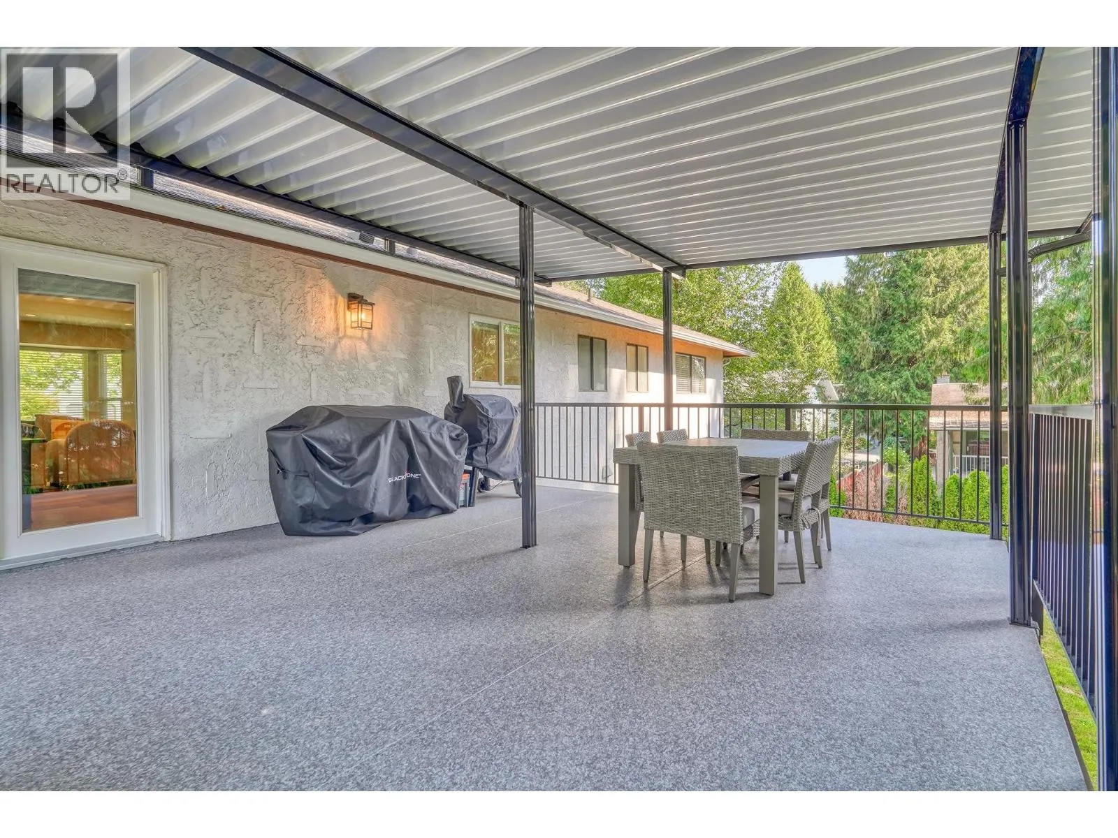 3848 CLEMATIS CRESCENT