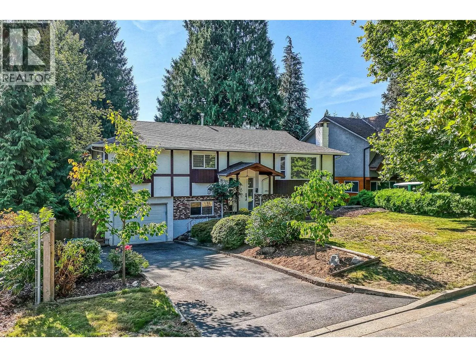 3848 CLEMATIS CRESCENT