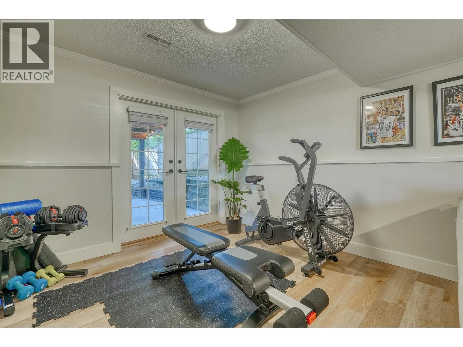 3848 CLEMATIS CRESCENT