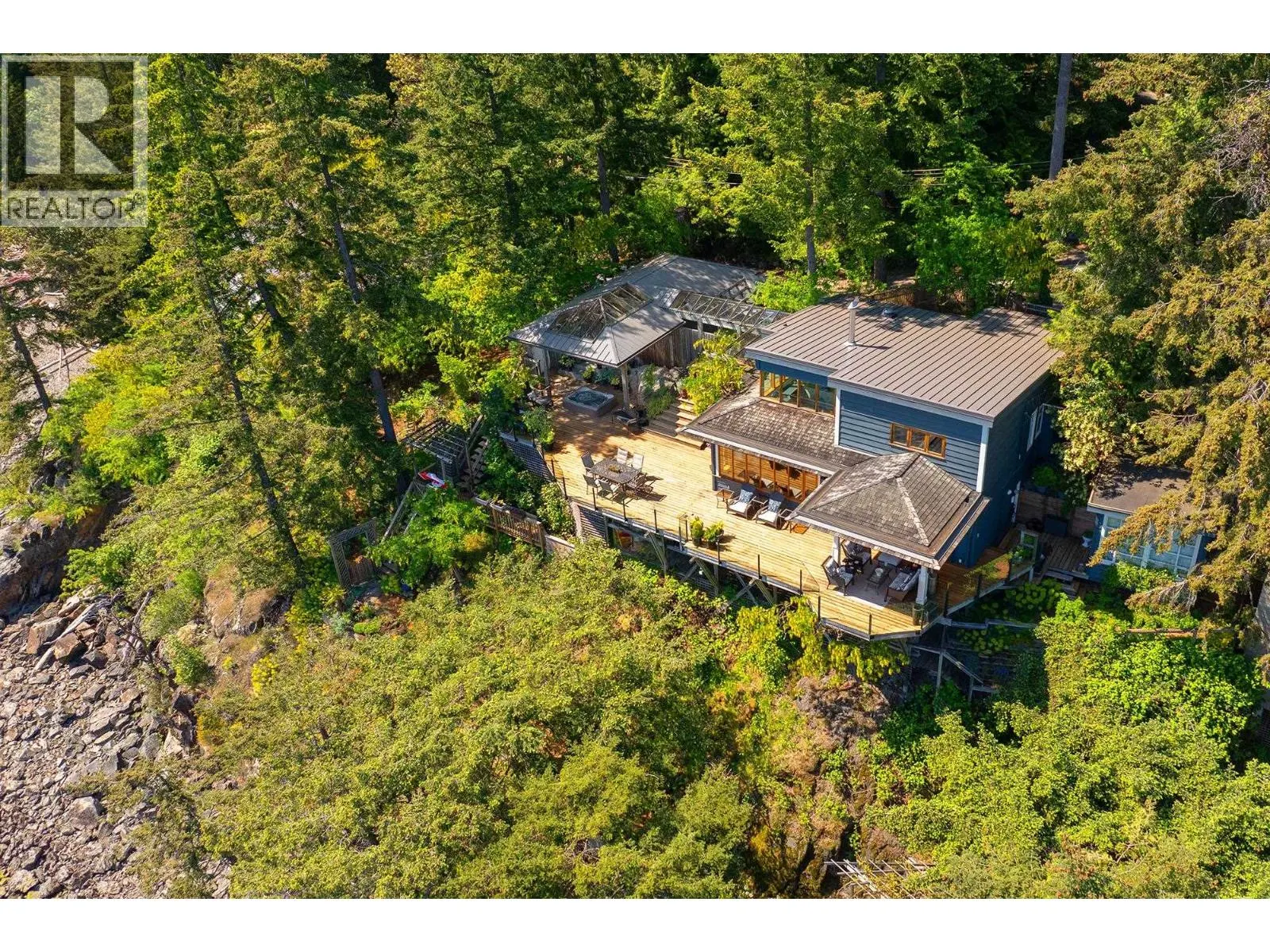 1477 CLEATOR ROAD