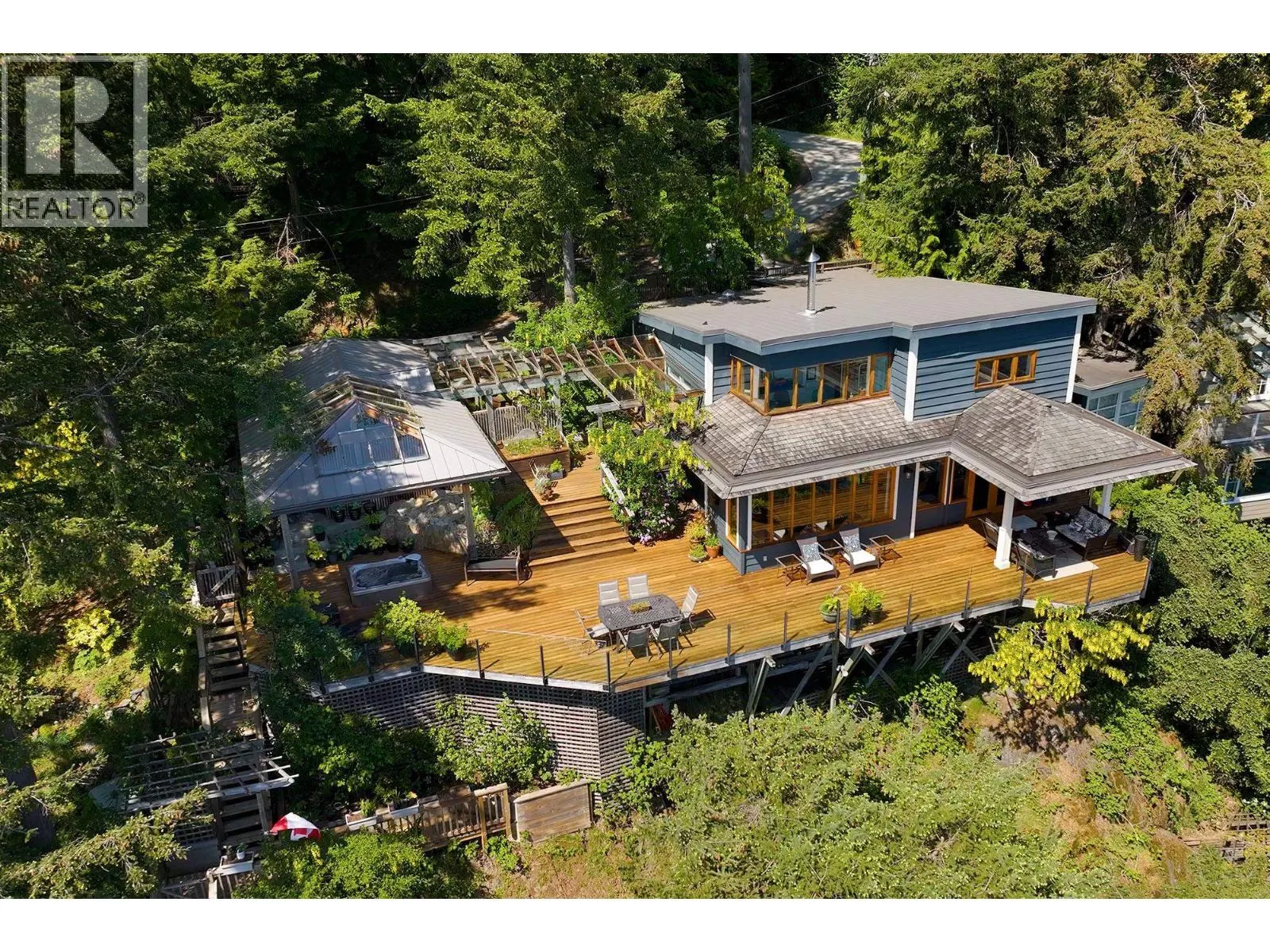 1477 CLEATOR ROAD