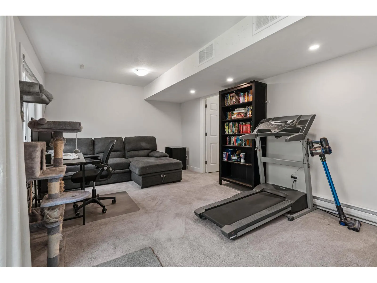 38 5904 VEDDER ROAD|Vedder Crossing