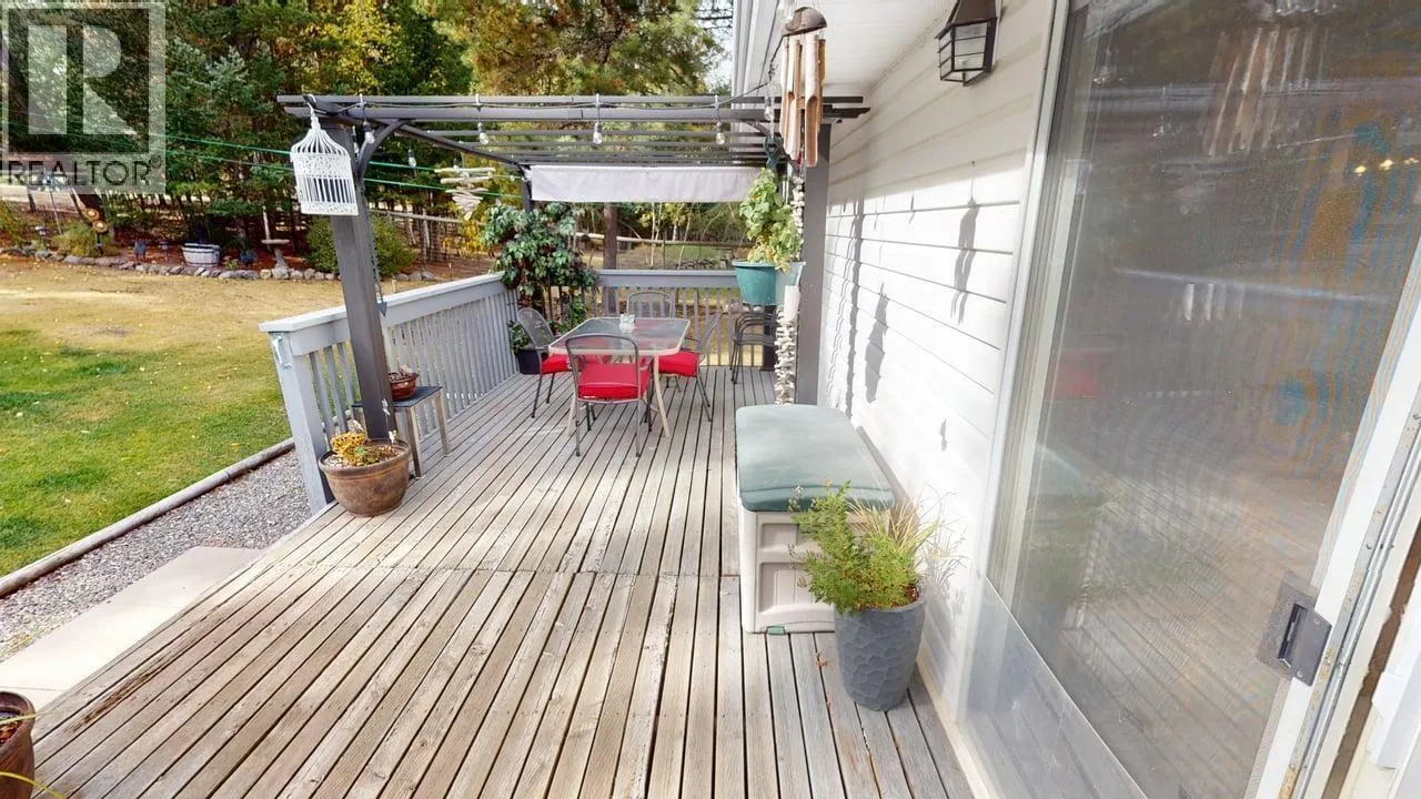 5270 MACKAY CRESCENT