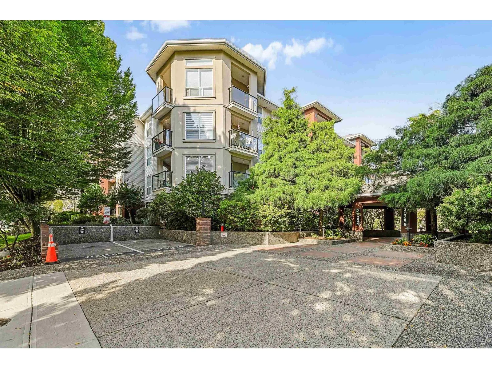 107 20239 MICHAUD CRESCENT
