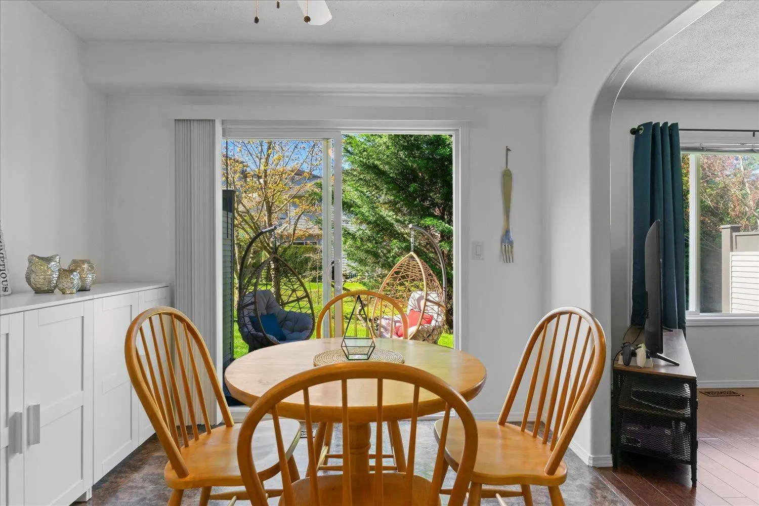 100 46360 VALLEYVIEW ROAD|Promontory
